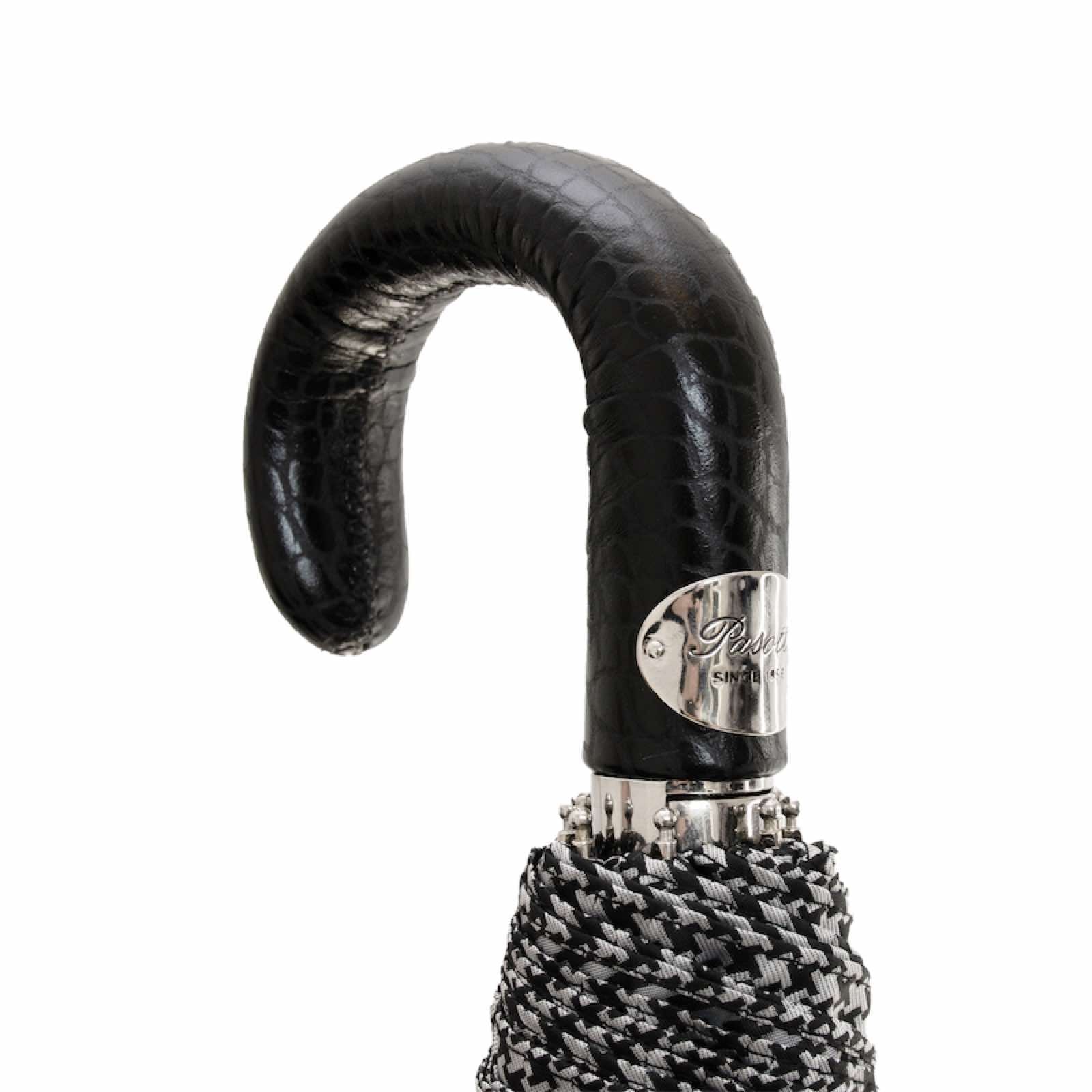 dc7ea159cdcdba35aae0d3fb19a36c35